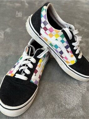 Vans Shoes Youth US Missy Size 3.5 Old Skool Rainbow Checker Sneakers Retro